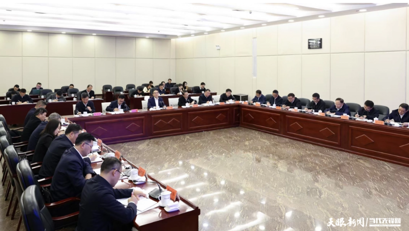 徐麟主持召开专题会议 研究全省综合立体交通建设工作